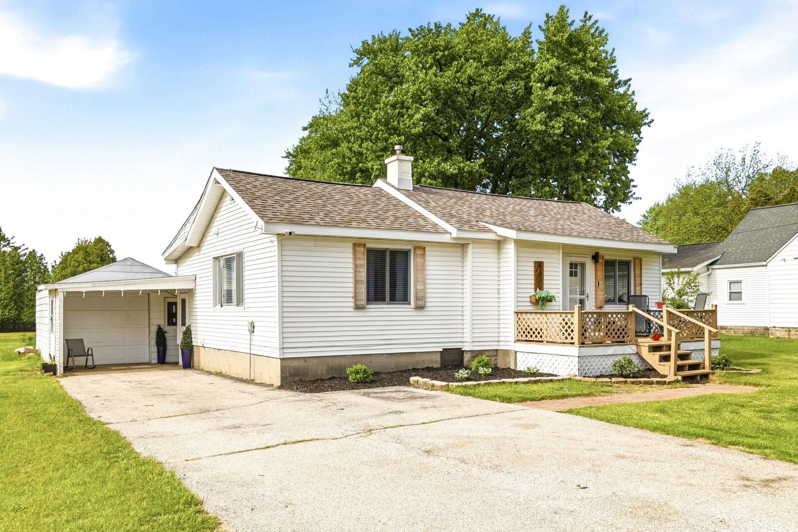 Property Photo:  4364 Baker Road  MI 48722 