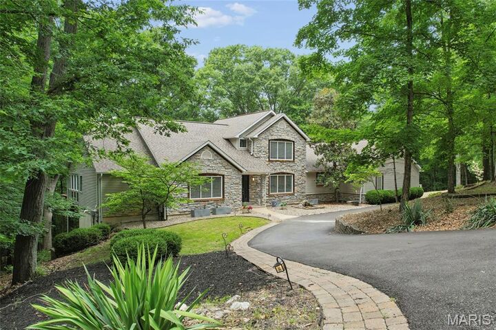 Property Photo: 161 Stuart Lane MO 63025