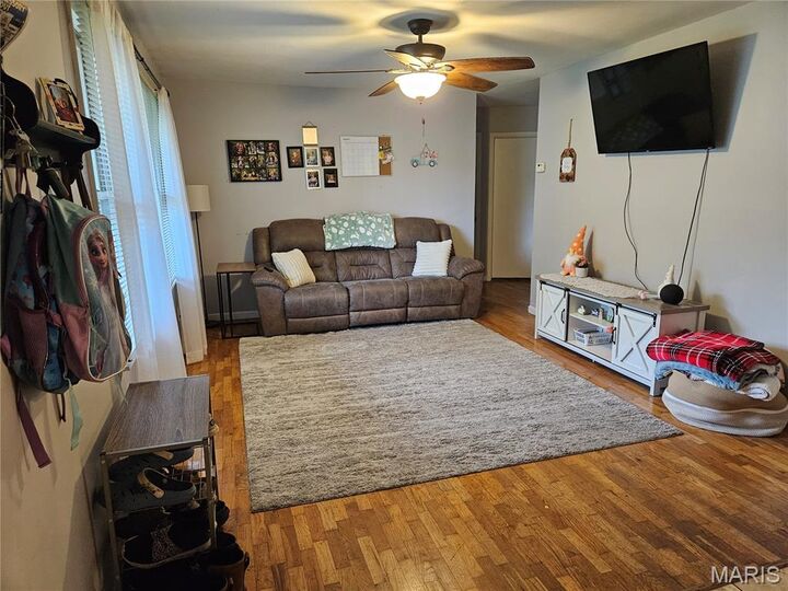 Property Photo:  413 Illinois Avenue  MO 63801 