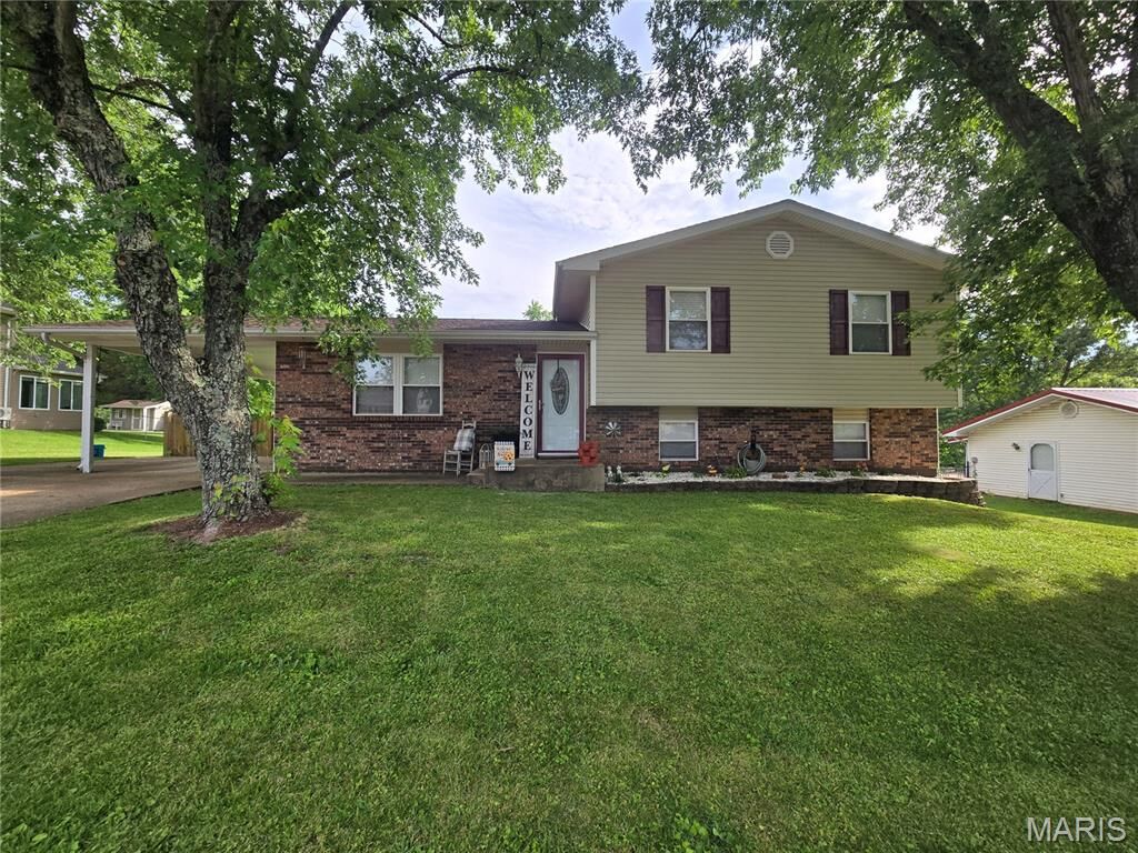 Property Photo: 307 Cedar Drive MO 63664