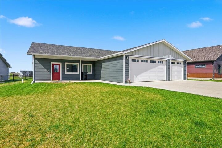 Property Photo: 1724 Russell Street SD 57783