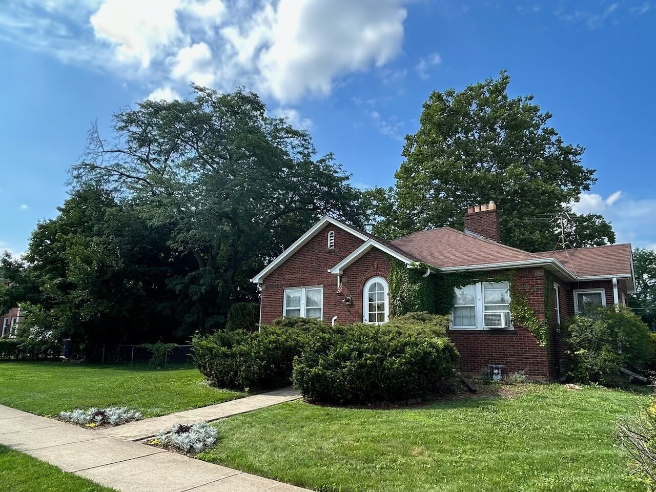 Property Photo: 994 Greenview Avenue IL 60016