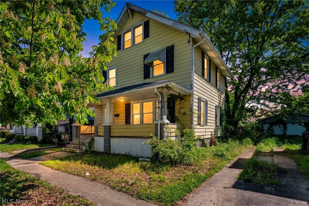 Property Photo: 132 Irondale Street OH 44035