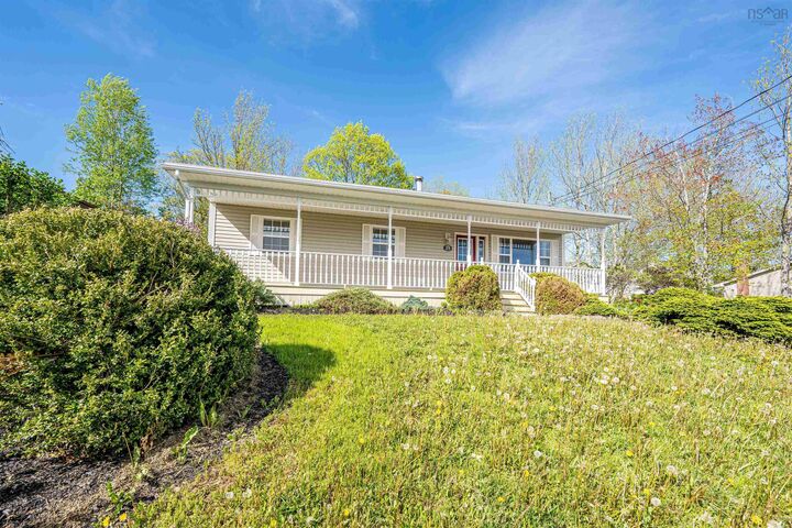 Property Photo:  25 Palmeter Drive  NS B0P 1P0 