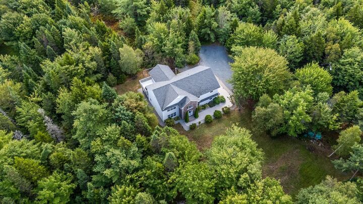 Property Photo:  15 Bingham Drive  NS B3Z 1M4 