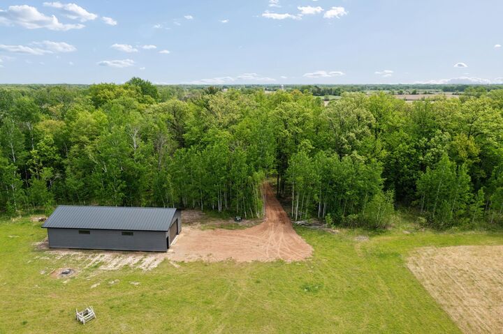 Property Photo: 12271 Auburn Road MN 55030