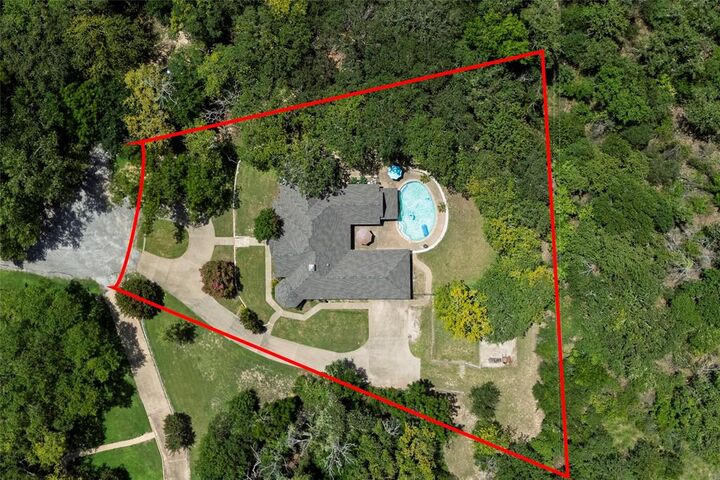 Property Photo:  111 Florine Court  TX 76087 