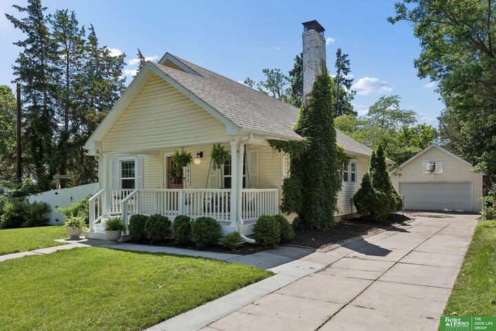 Property Photo:  1911 Lake Street  NE 68502 