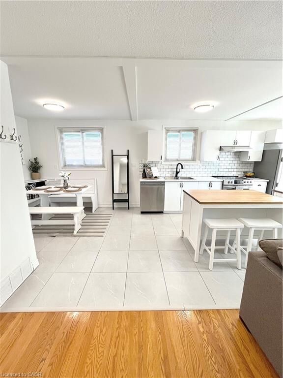 Property Photo: 87 Locheed Drive Upper ON L8T 4L5