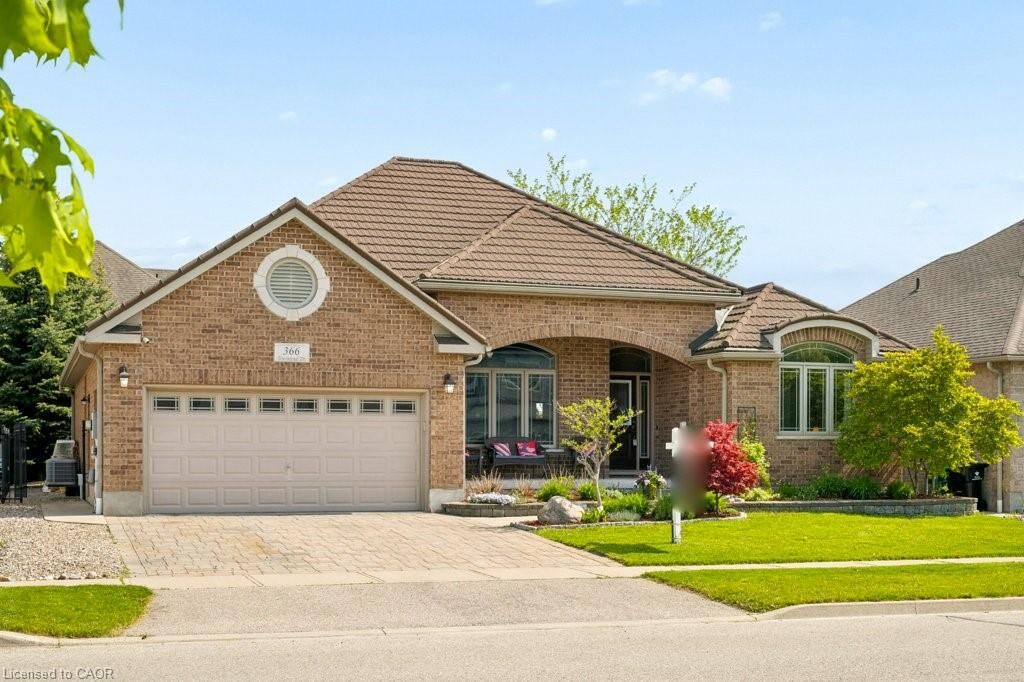 Property Photo:  366 Townsend Drive  ON N0B 1M0 