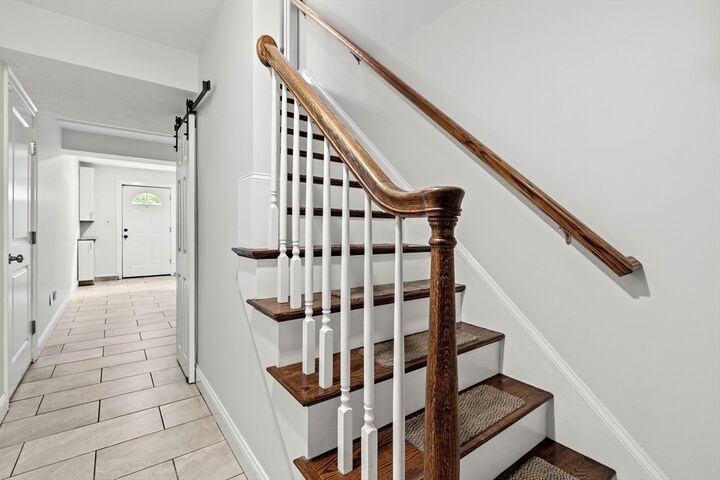 Property Photo:  24 Bartlett Ave 24  MA 01824 