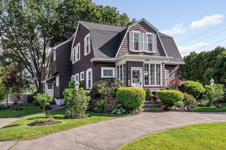 Property Photo:  1493 Andover Street  MA 01876 