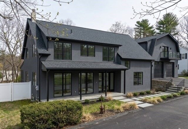 Property Photo:  6 Ridgewood Rd  MA 01570 