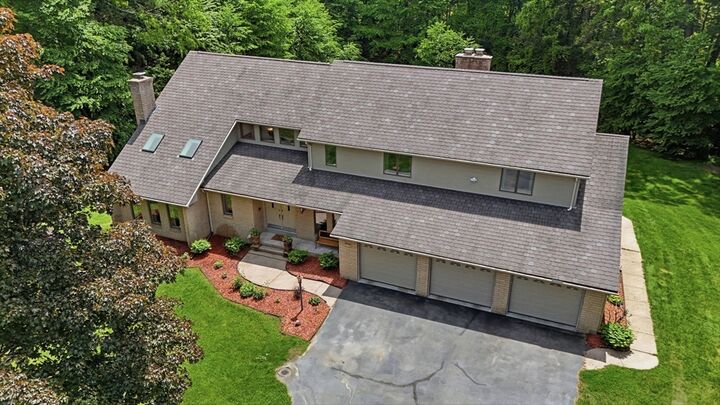 Property Photo:  27 Lady Slipper Cir  MA 01085 