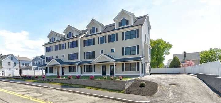 Property Photo:  161 Sumner St 2  MA 02169 