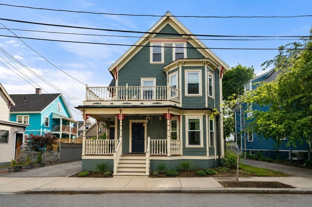 Property Photo:  6-8 Campbell Park  MA 02144 