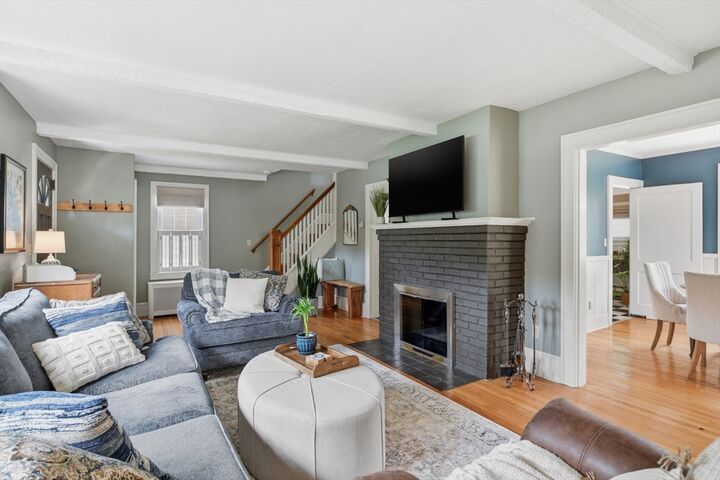 Property Photo:  15 Ripley St  MA 01095 