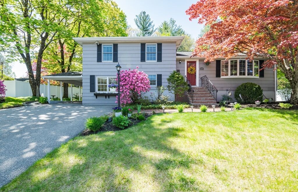 Property Photo:  64 Dana Road  MA 01867 