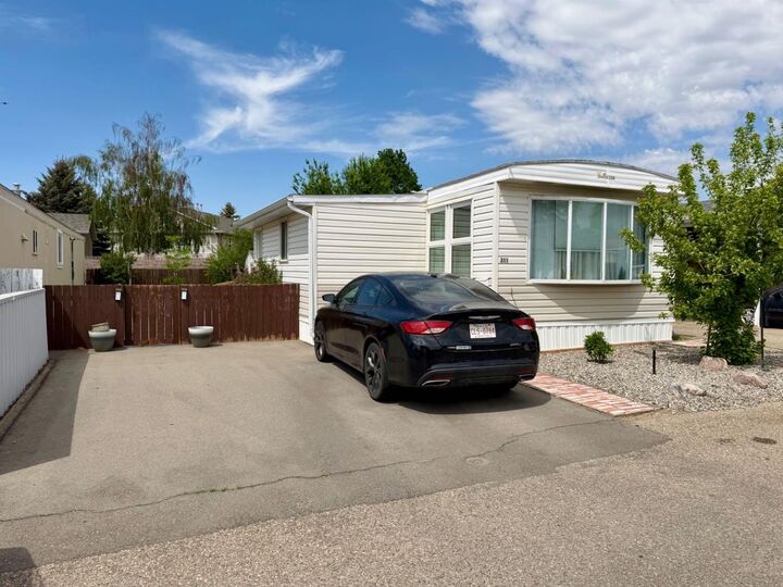 2300 13 Street N 311 — photo 1
