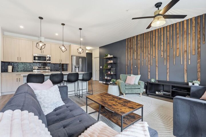 Property Photo:  55 Lucas Way NW 2103  AB T3P 2C7 