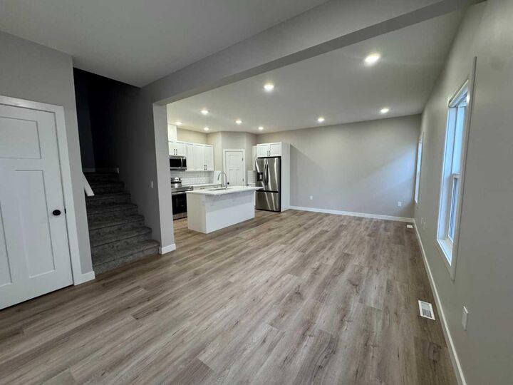Property Photo:  10213B 149 Avenue  AB T8X 0R9 