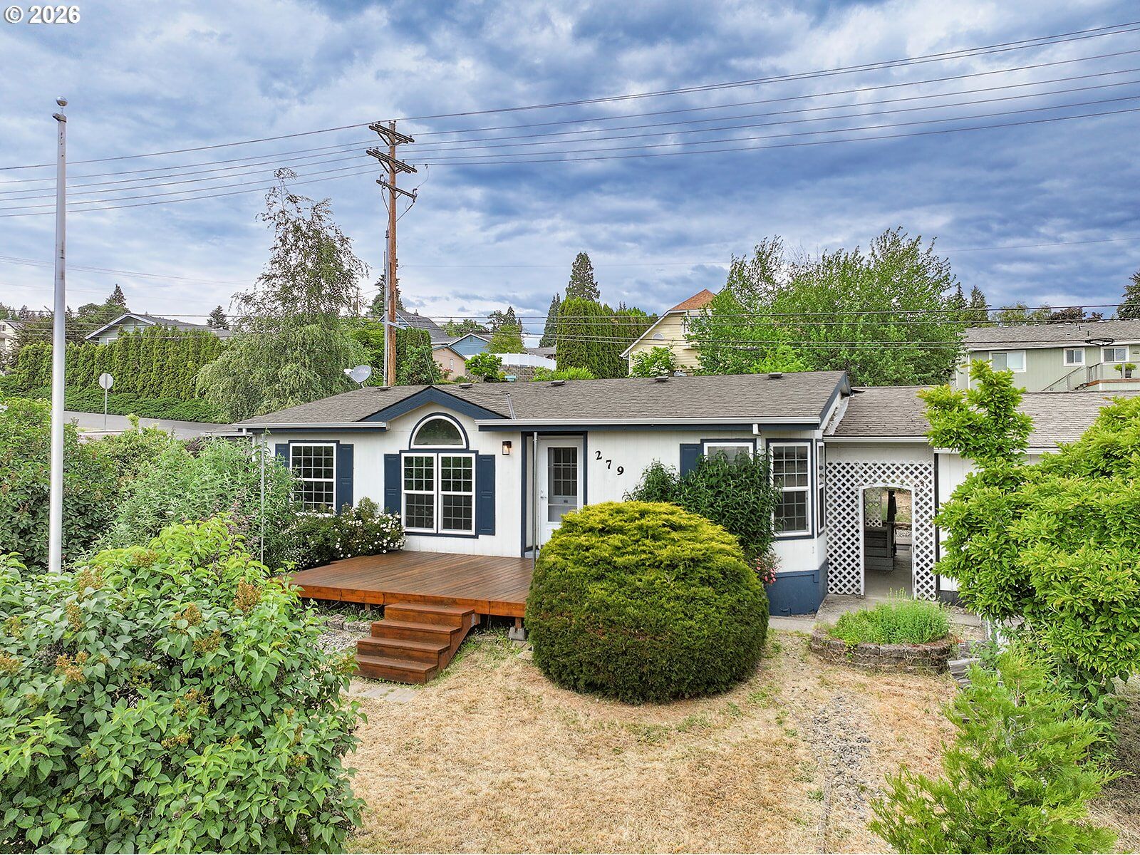 Property Photo: 279 NE Snohomish Ave WA 98672