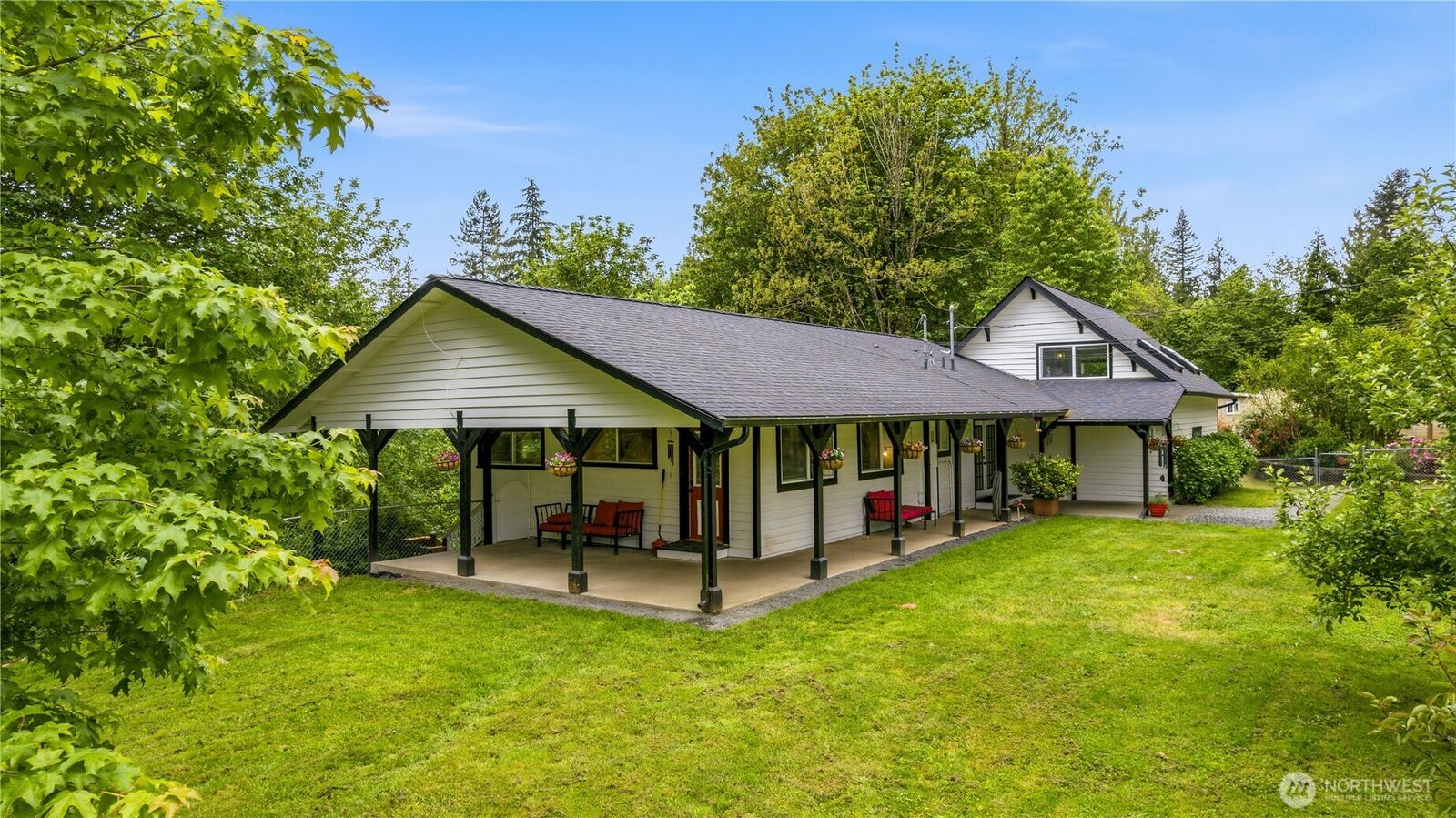 Property Photo: 24522 Cromwell Road WA 98272