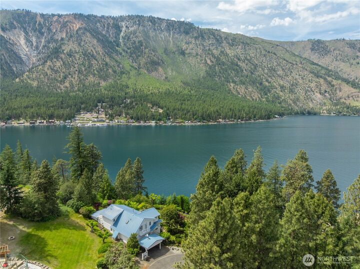 Property Photo: 141 Sunset Pl WA 98831