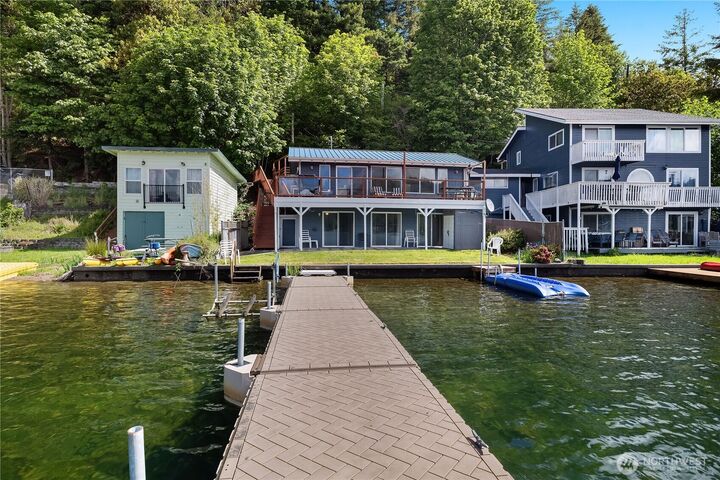 Property Photo:  2103  Summit Lake Shore Road NW  WA 98502 