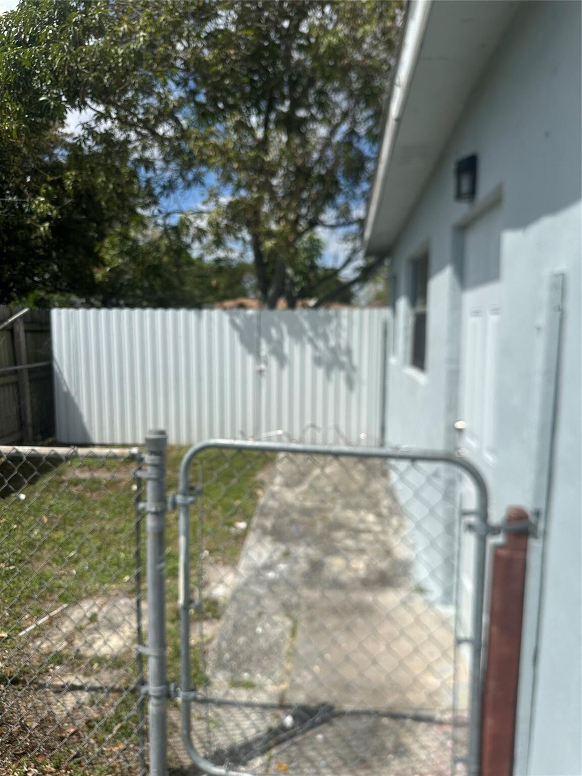 Property Photo:  6541 Miramar Parkway  FL 33023 