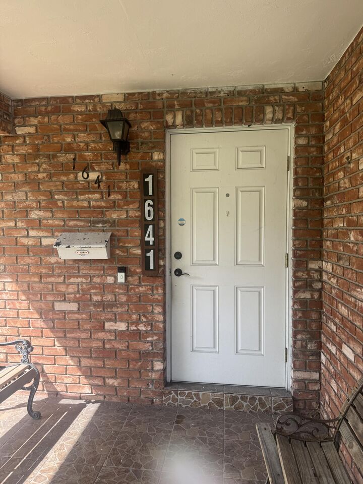 Property Photo: 1641 NW 36th Court FL 33309