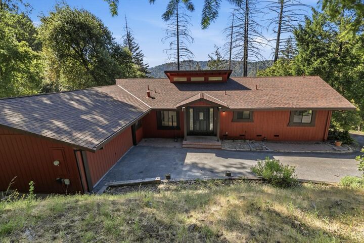 Property Photo: 20074 Beatty Ridge Road CA 95033