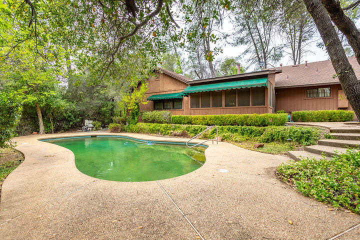 Property Photo: 3175 Pinehaven Drive CA 96003