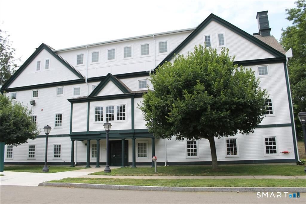 Property Photo:  257 Route 80 3A  CT 06419 