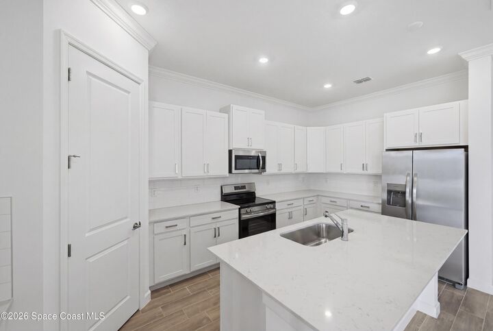 Property Photo:  1863 Antarus Drive NW  FL 32907 