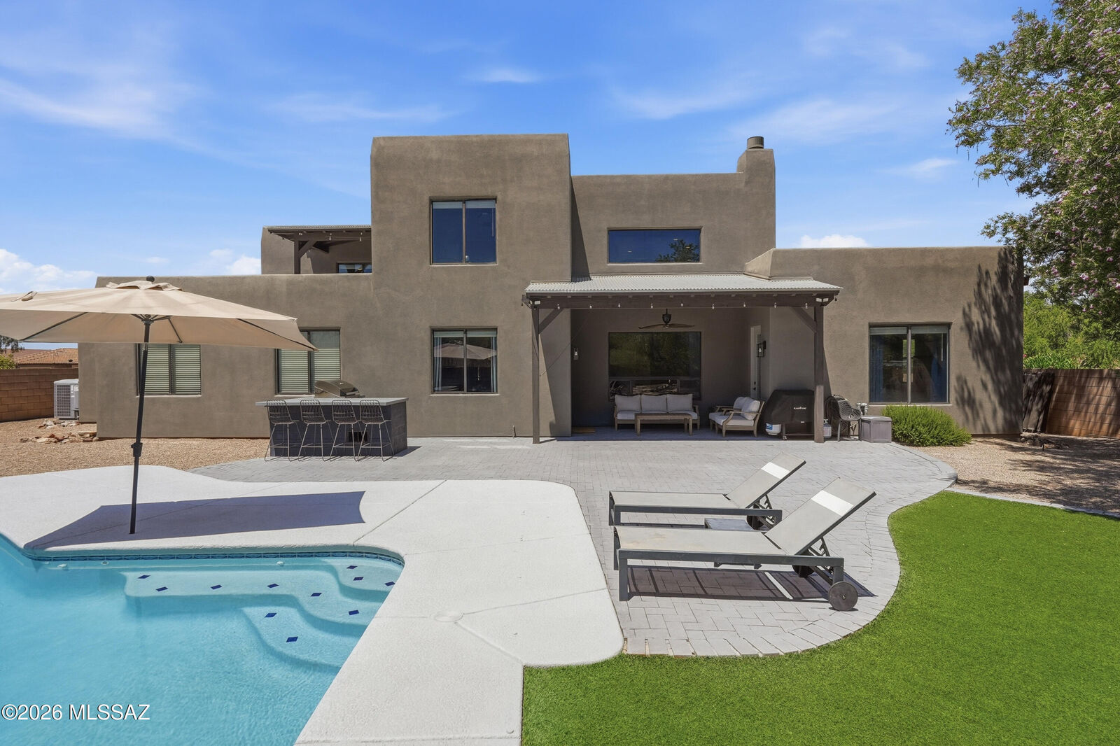 Property Photo:  10017 S Placita Notable  AZ 85641 