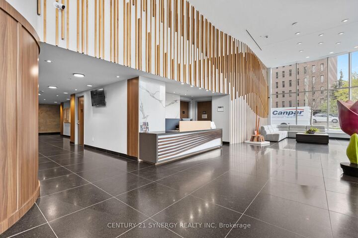 Property Photo: 805 Carling Avenue 506 ON K1S 5W9