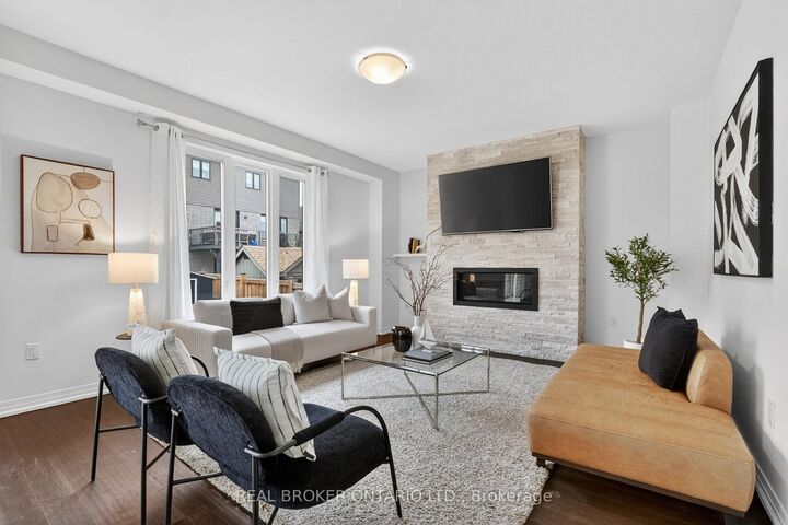 Property Photo: 4048 Stadelbauer Drive ON L3J 0S4