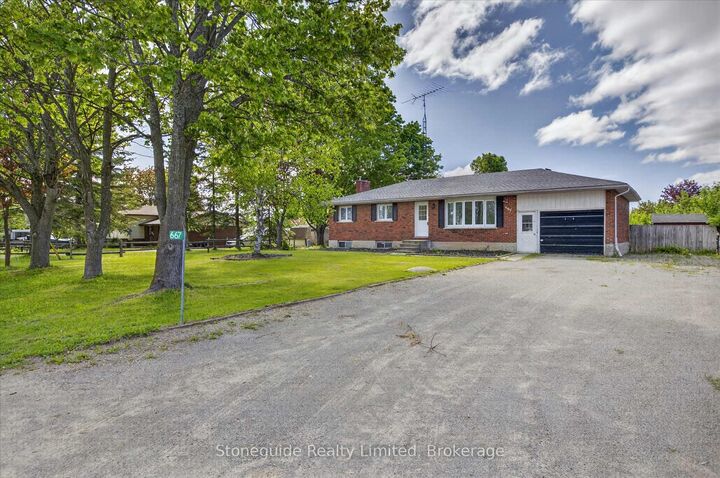 Property Photo: 667 Skyline Road ON K0L 1T0
