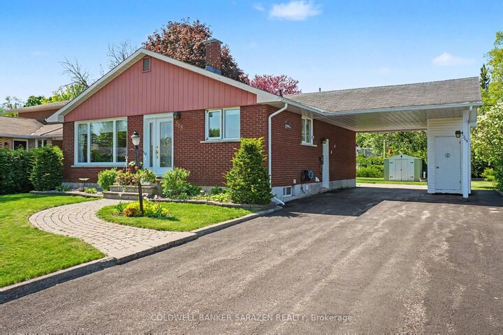 205 Airth Boulevard W — photo 1