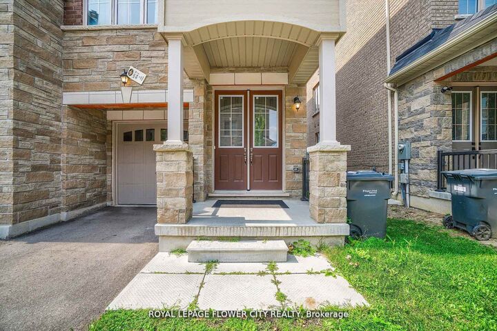 Property Photo: 14 Faye Street ON L6P 4M9