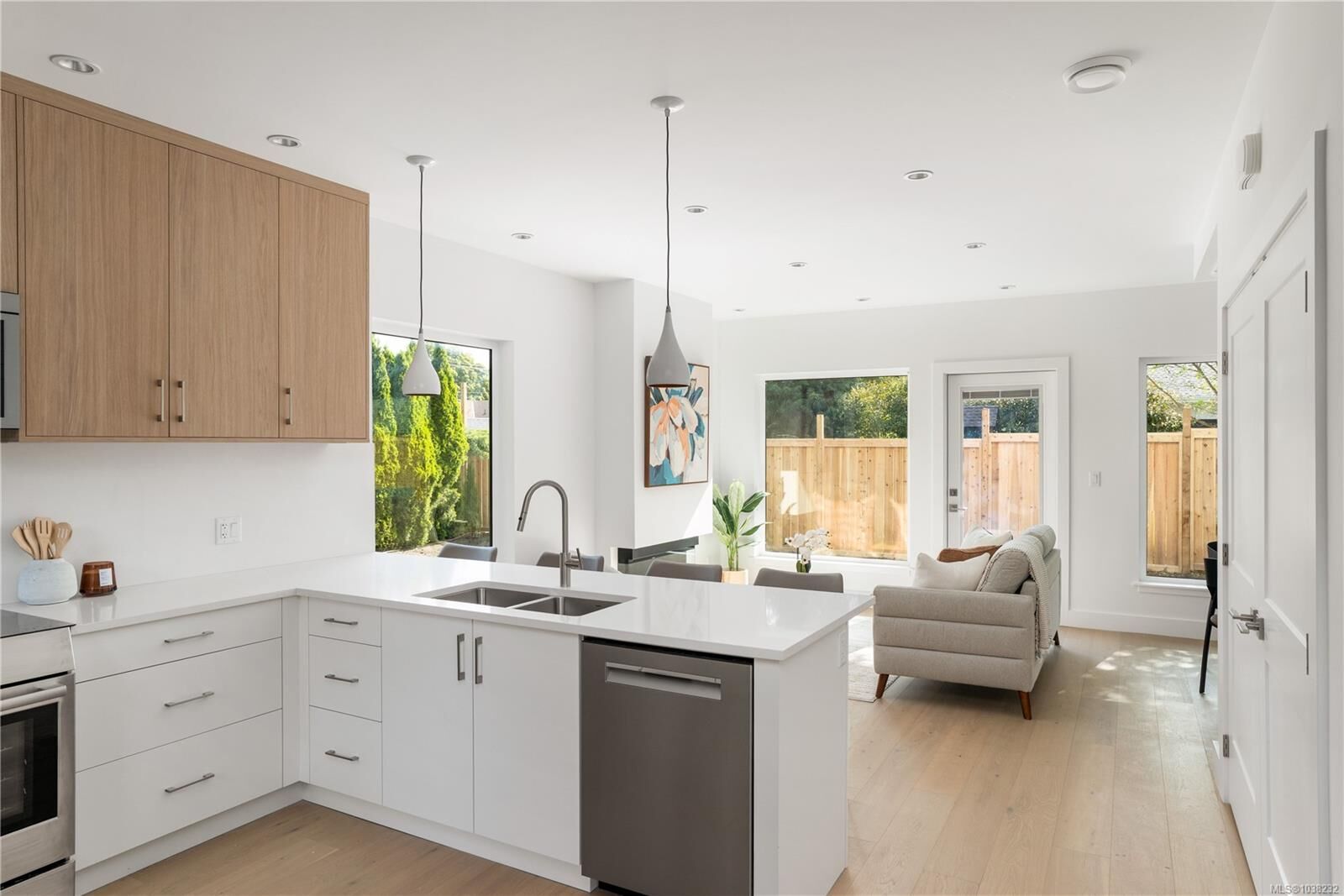 Property Photo:  2118 Pentland Rd #4  BC V8S 2W4 
