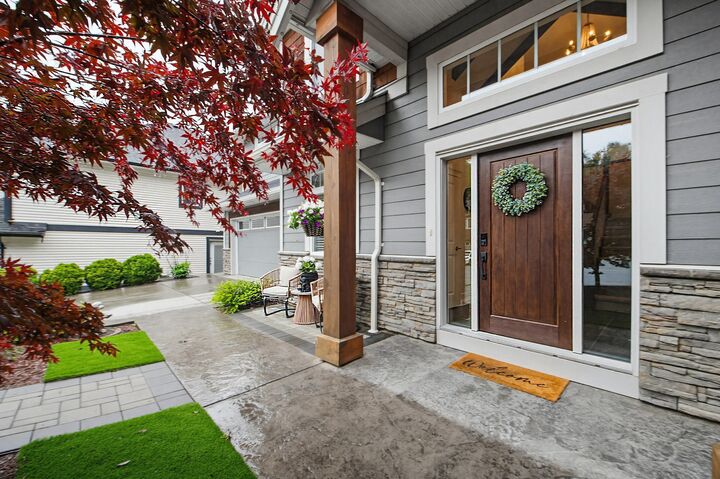 Property Photo: 35259 Straiton Road 9 BC V2S 0H1