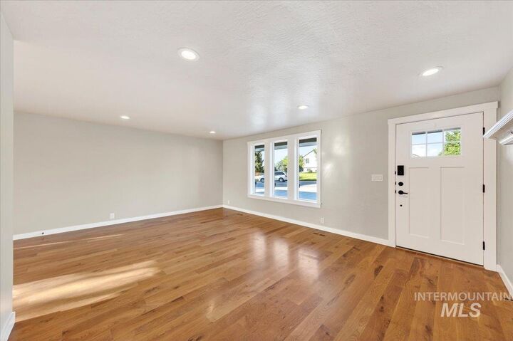 Property Photo:  2879 S. Chieftain Way  ID 83709 