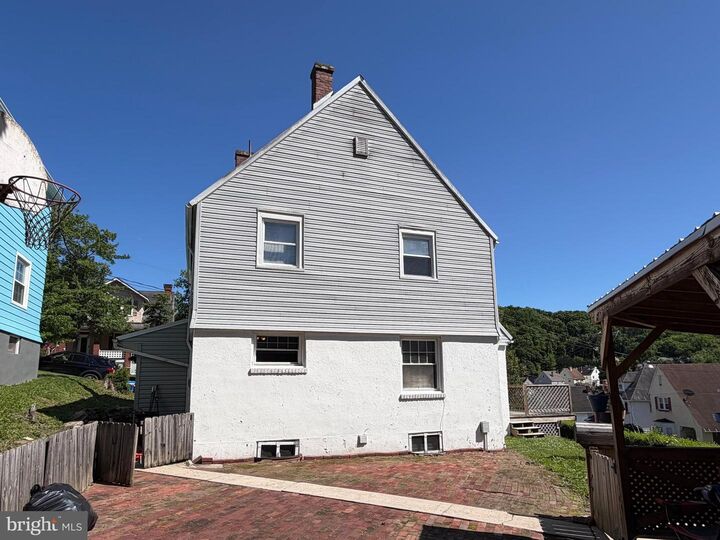 Property Photo:  812 Fayette Street  MD 21502 