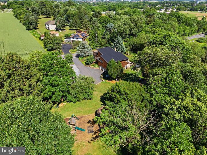 Property Photo: 536 Fairview Road PA 17552