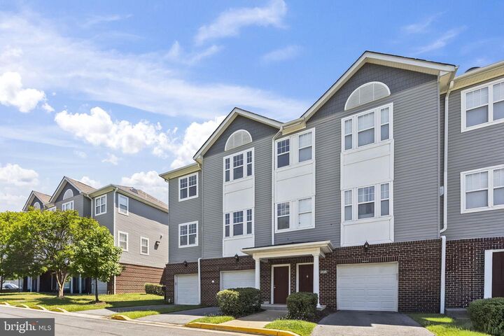Property Photo: 3022 Bellamy Way 5 MD 20746