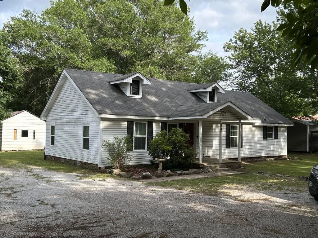 Property Photo:  303 N Bayou Drive  AR 72560 