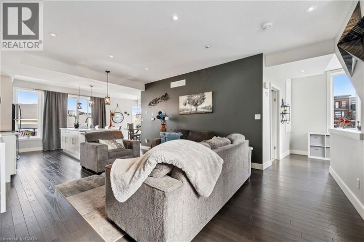 Photo de la propriété:  32 Arkell Road 8  ON N1L 0L4 