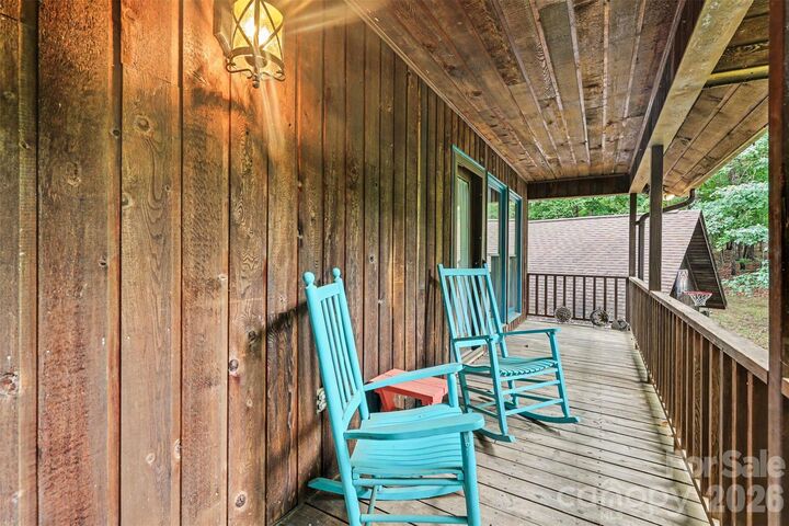 Property Photo:  152 Shadywood Lane  NC 28677 
